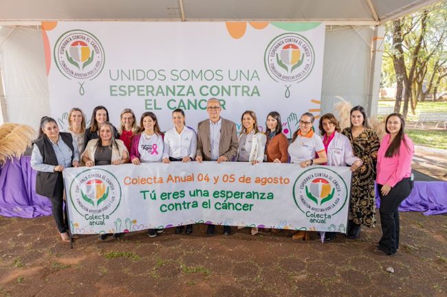 Grupo Sarabia promocionando la colecta anual