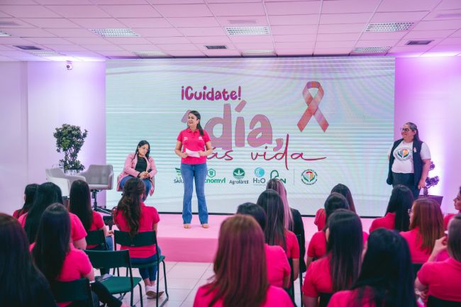 sensibilización del Grupo Sarabia contra el cáncer de mama