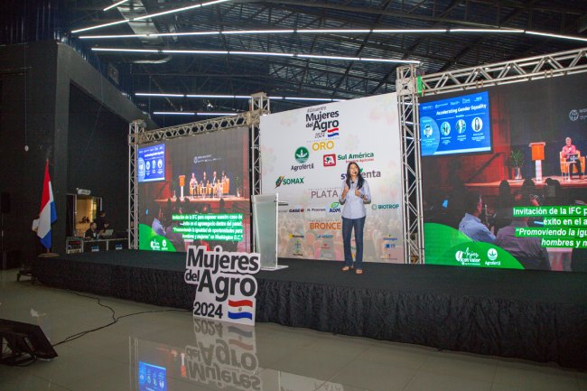 Programa Mujer con Valor