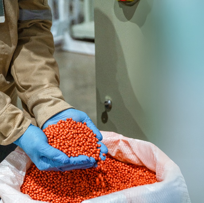 Proceso TSI con 7 capas para tratamiento industrial de semillas aumentando productividad